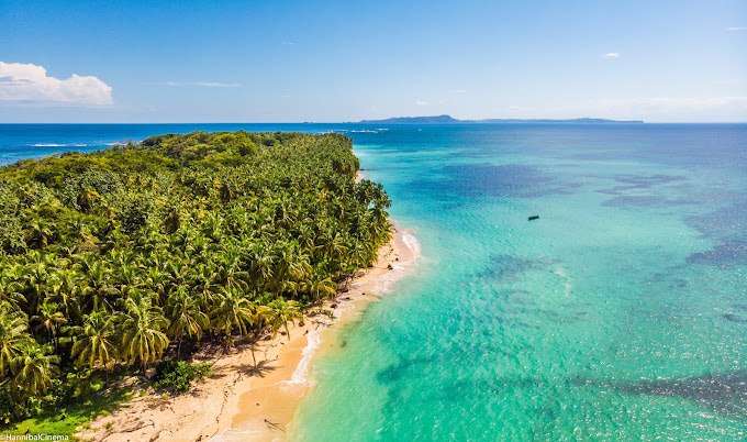Aerial view of Zapatilla islands